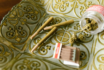 Don’t know how to roll the joint? Try This.